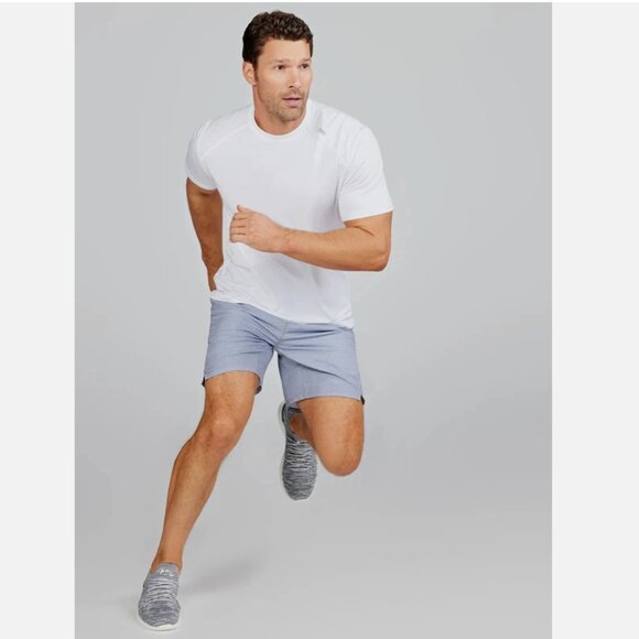 Tasc Performance Recess 7in 2-in-1 Shorts $68 in Light Gray Dash - Picture 5 of 8